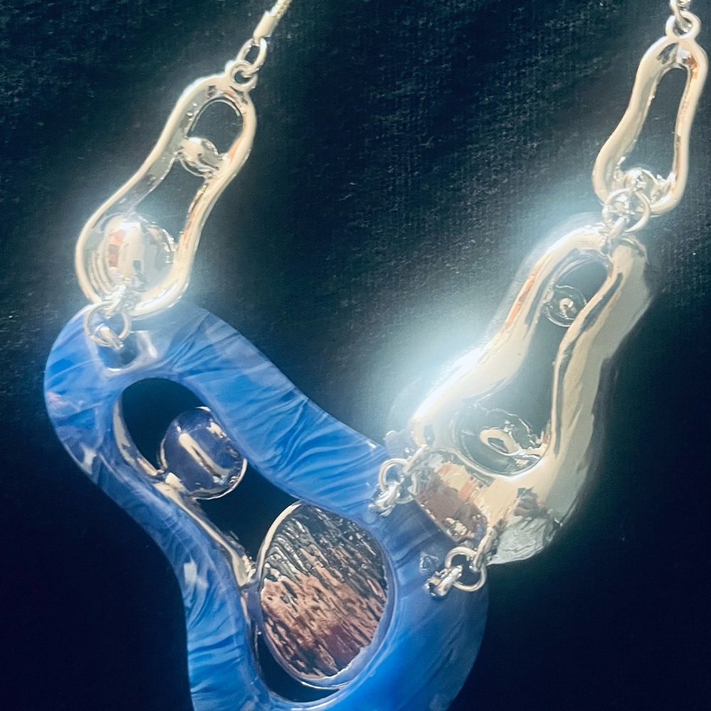 Never Worn-Stainless steel polish necklace from France - Picture 3 of 5